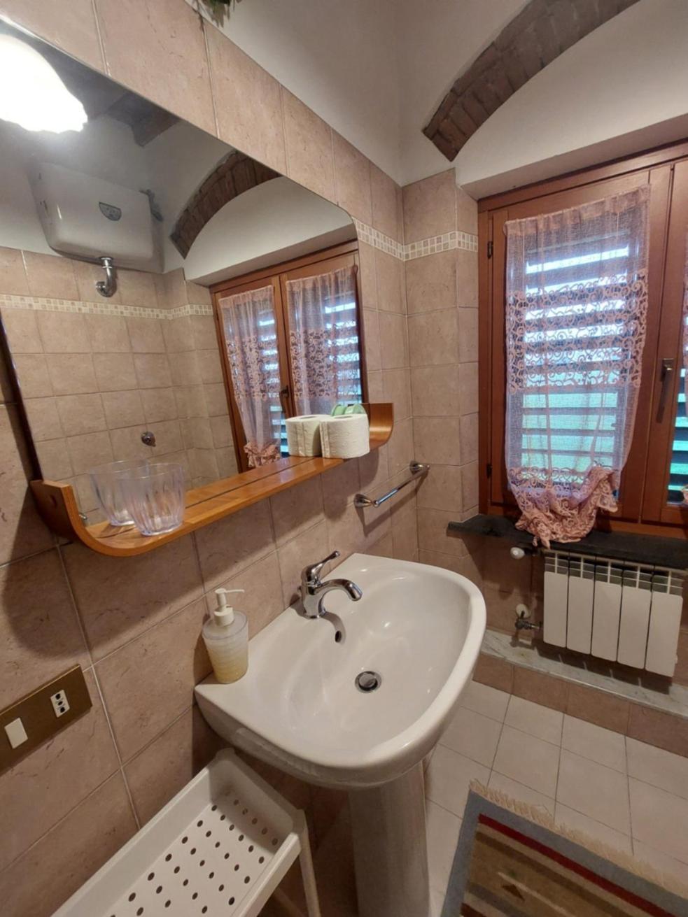Bed and Breakfast La Convenienza à Uliveto Terme Extérieur photo