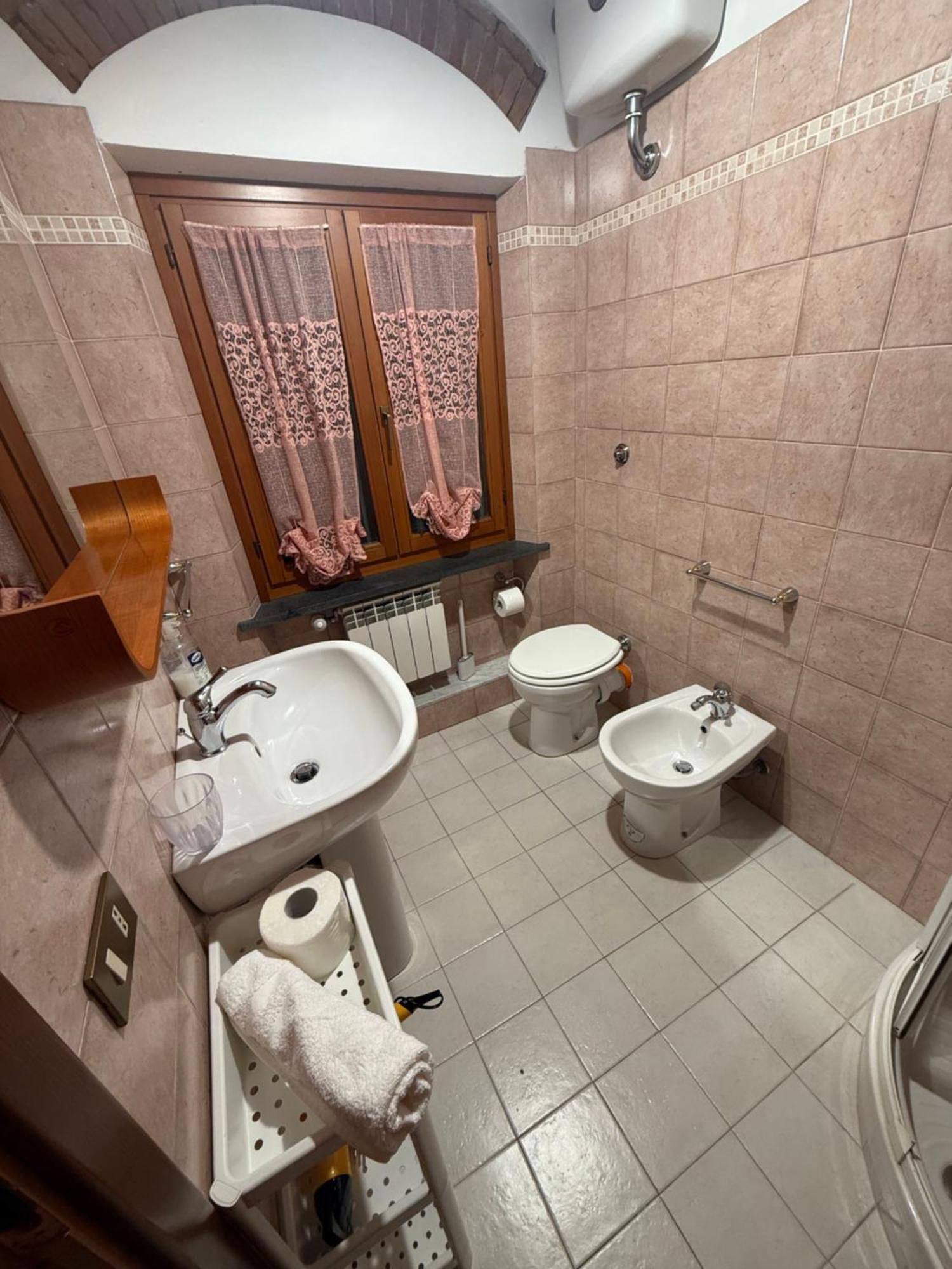 Bed and Breakfast La Convenienza à Uliveto Terme Extérieur photo